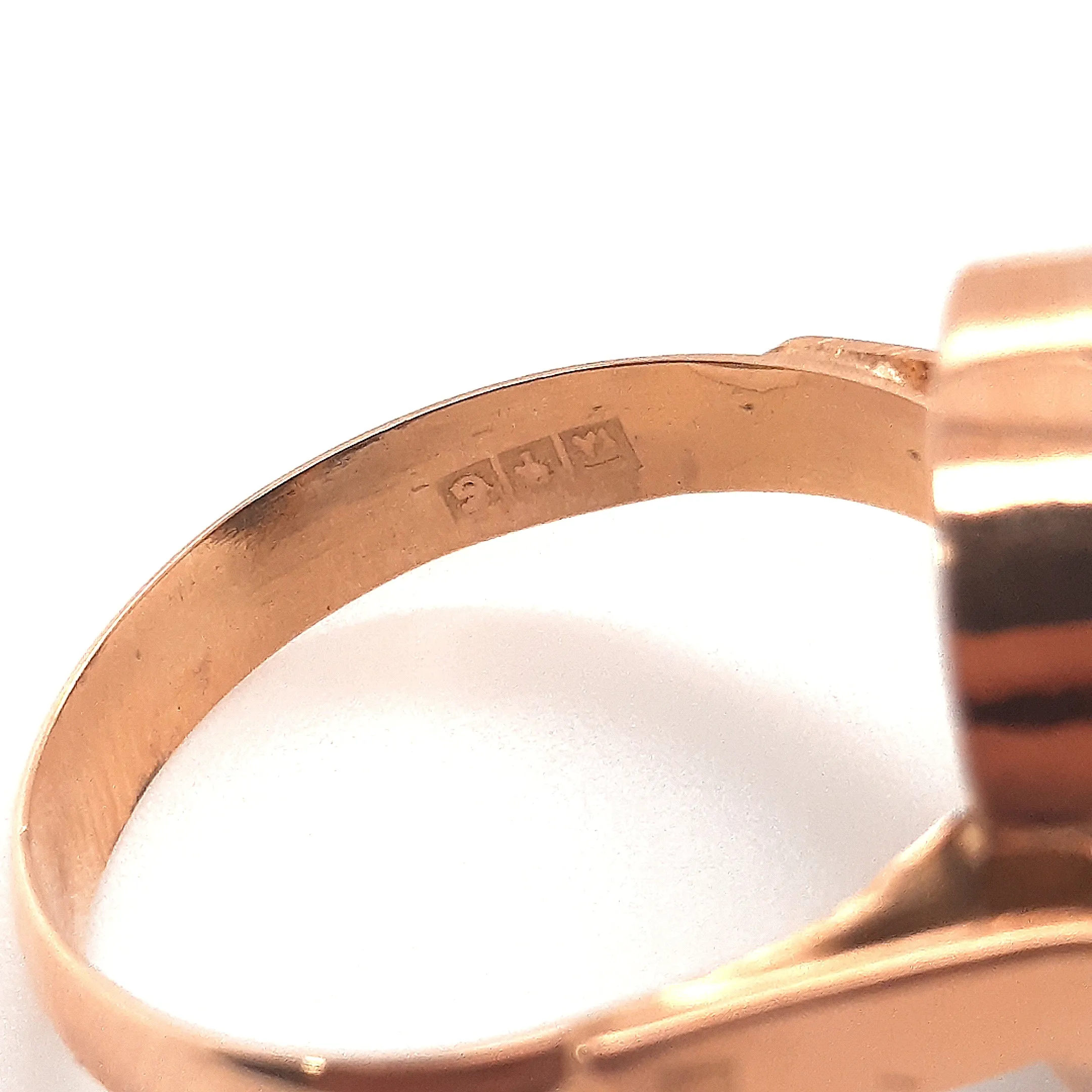 9ct Yellow Gold Lapis Lazuli Ring